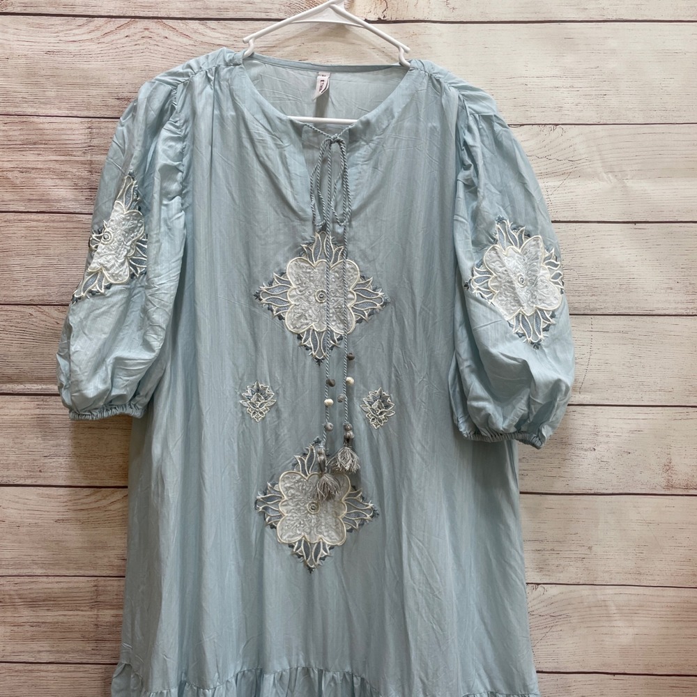 ETHNC‎ EMBROIDERED MAXI DRESS IN BABY BLUE - Picture 3 of 9